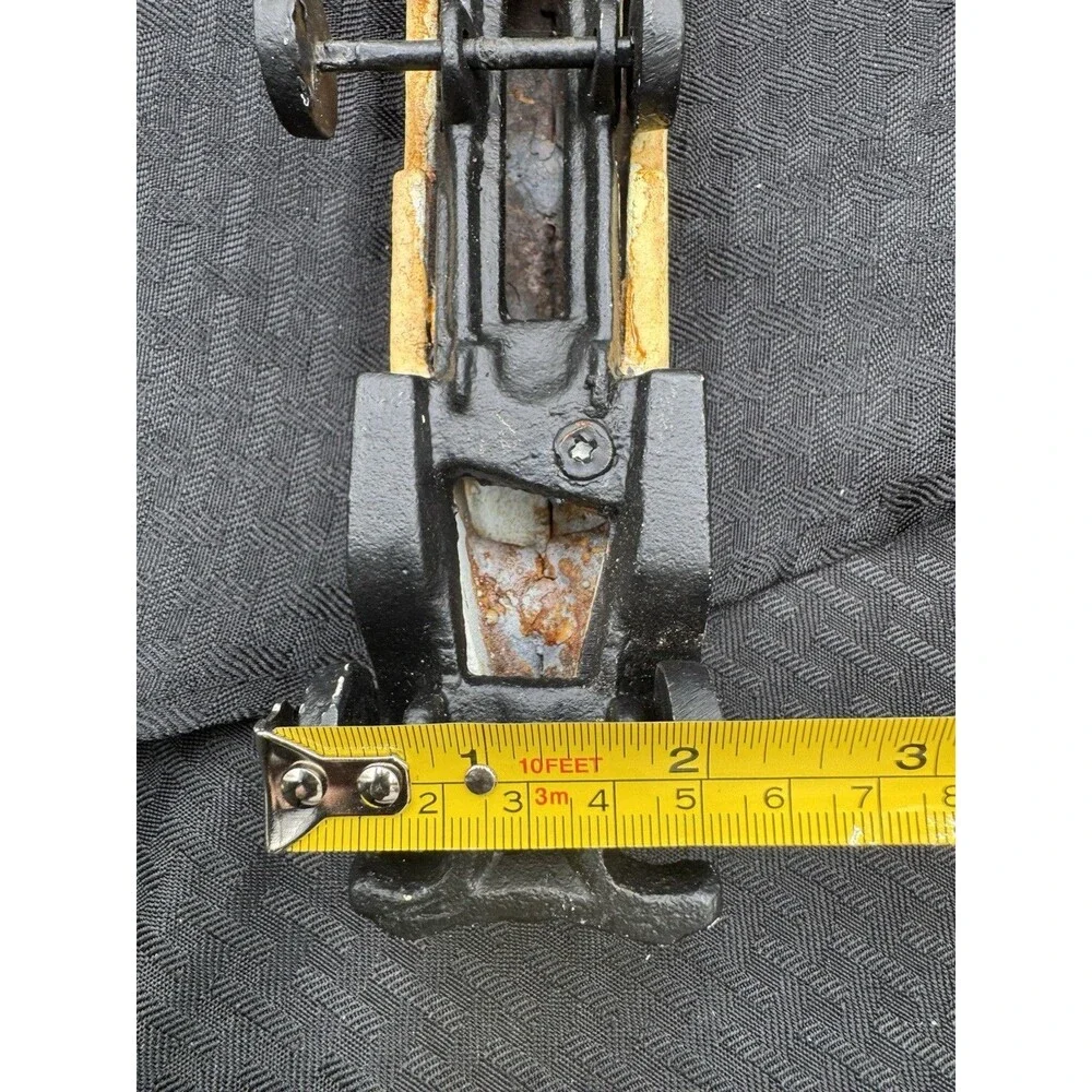 Vintage Coca-Cola Cast Iron Yellow Truck Kg Z4